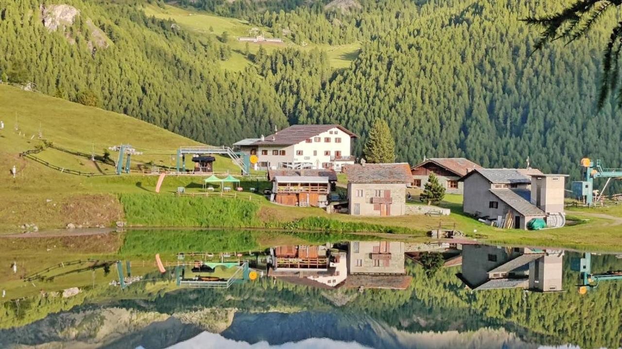 Locanda Ristorante Bar Del Lago Chamois Exterior photo