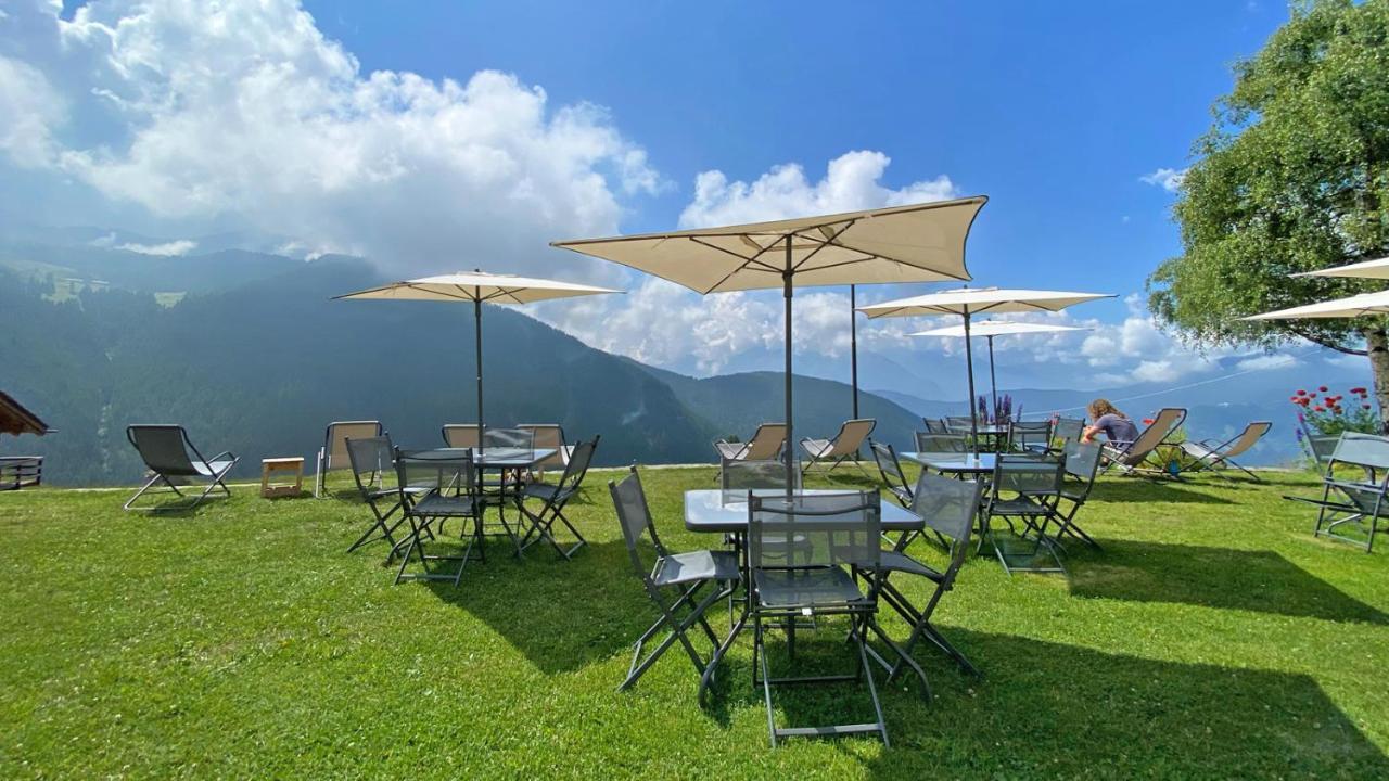 Locanda Ristorante Bar Del Lago Chamois Exterior photo